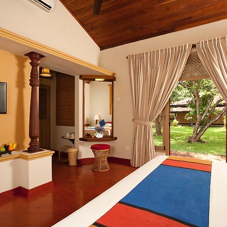 Hotel Sigiriya Exterior foto A room at the resort