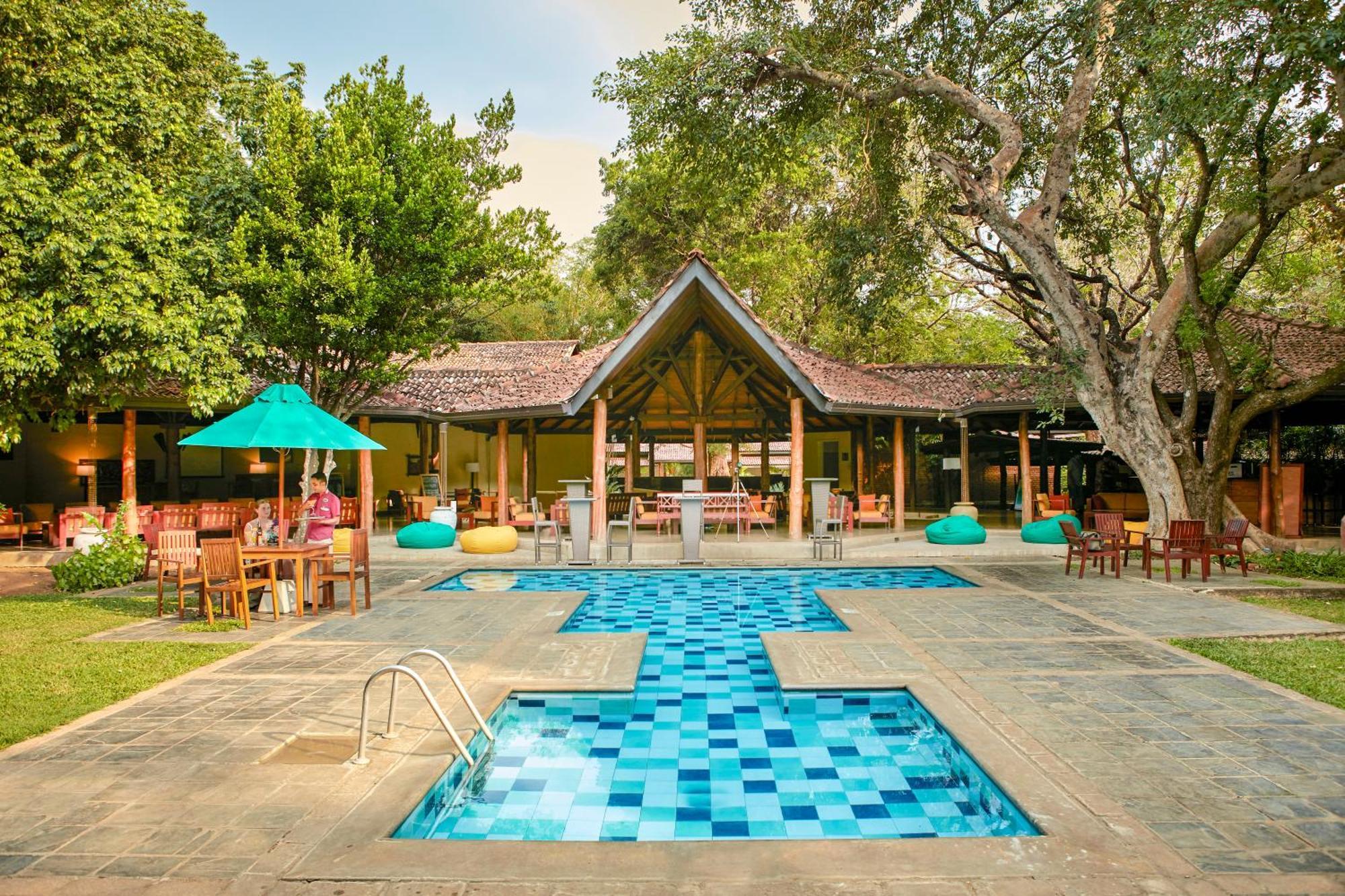 Hotel Sigiriya Exterior foto