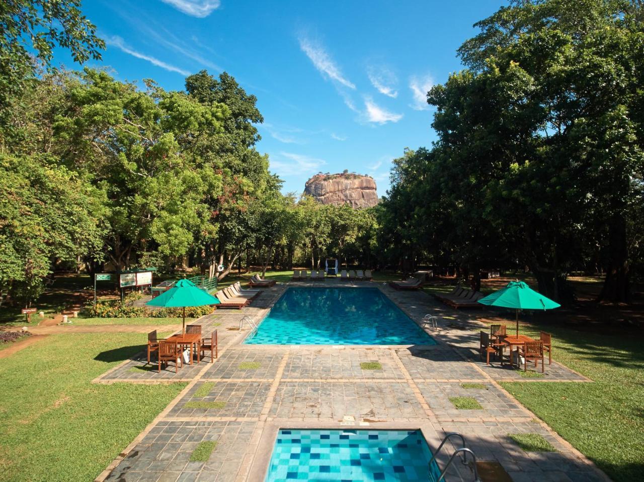 Hotel Sigiriya Exterior foto Sigiriya Hotel